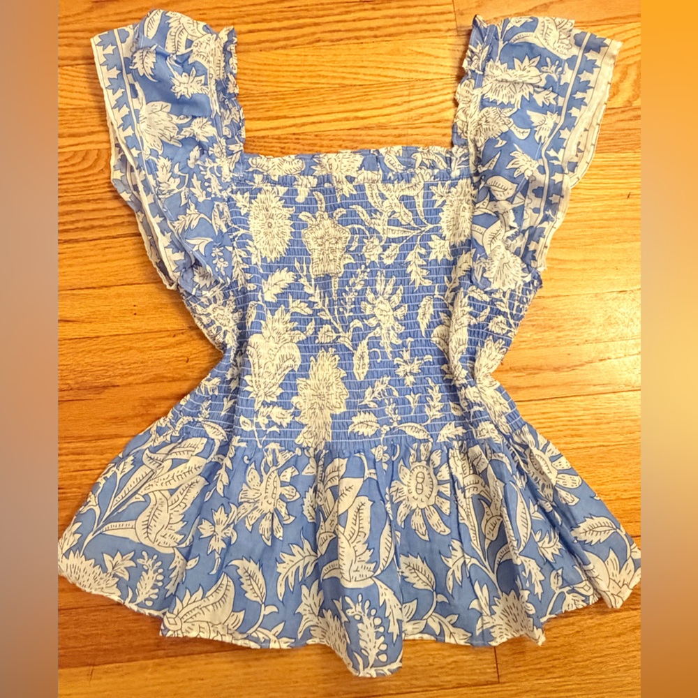 Stylish Blue and White Floral Smocked Blouse